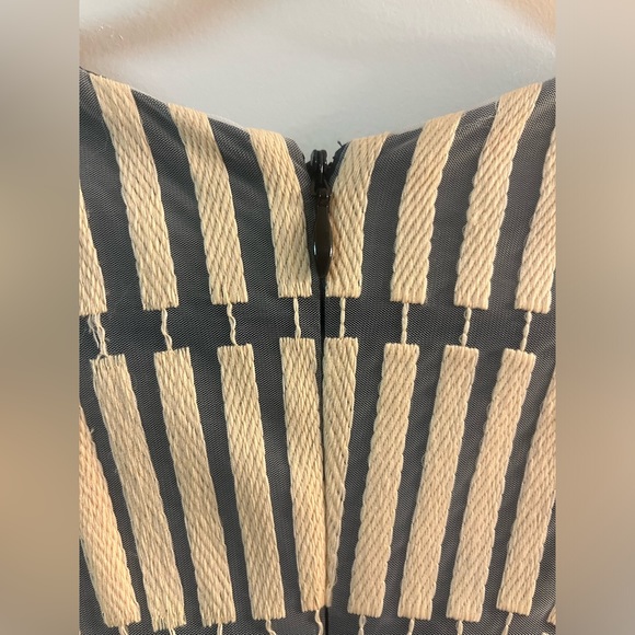 NICOLE MILLER ARTELIER Lace Dress, Size 6 (fits 2-4) - Picture 4 of 13